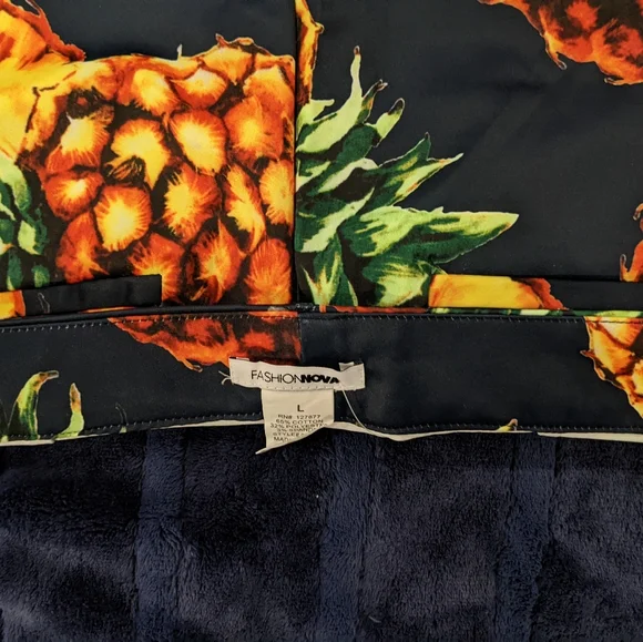 Fashion Nova - Sweet and Sour Shorts and Blazer - Picture 3 of 5